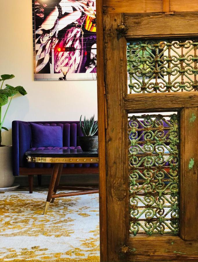 The 108 Hotel Исламабад Екстериор снимка
