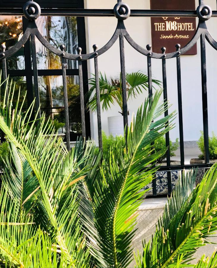 The 108 Hotel Исламабад Екстериор снимка
