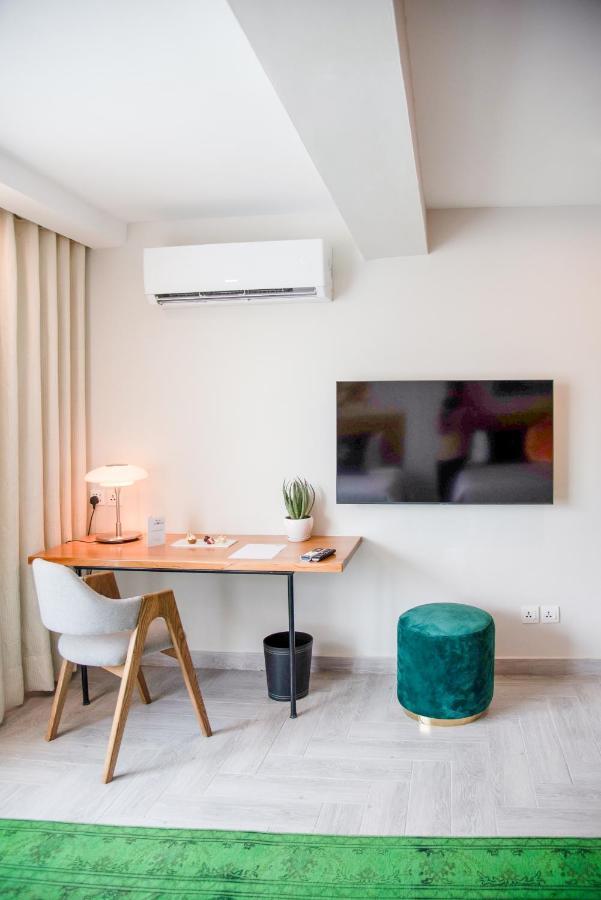 The 108 Hotel Исламабад Екстериор снимка