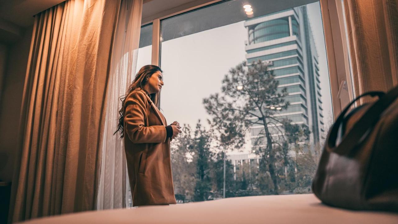 The 108 Hotel Исламабад Екстериор снимка