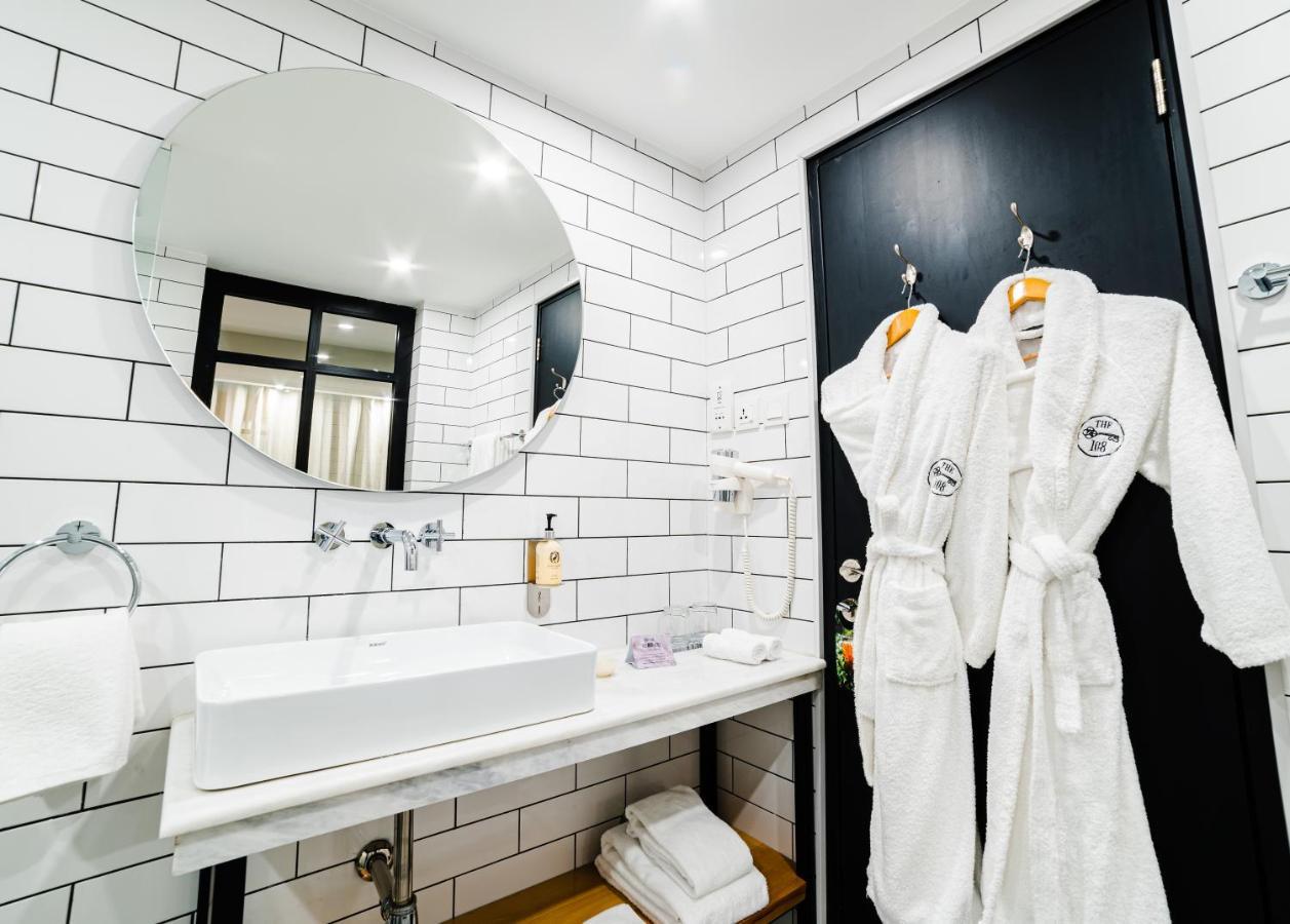 The 108 Hotel Исламабад Екстериор снимка